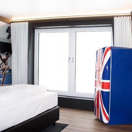 Rhe Hotel By Wmm Hotels ไรห์เนา ภายนอก รูปภาพ